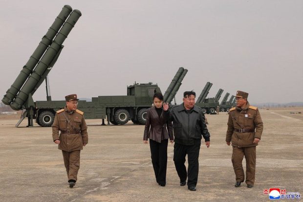 Kim Jong Un a lansat rachete balistice chiar în timpul exercițiilor „Scutul Libertății”: unde au căzut proiectilele Coreei de Nord
