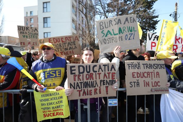Sindicaliștii din Educație protestează la Guvern și Parlament: 20.000 de persoane sunt așteptate