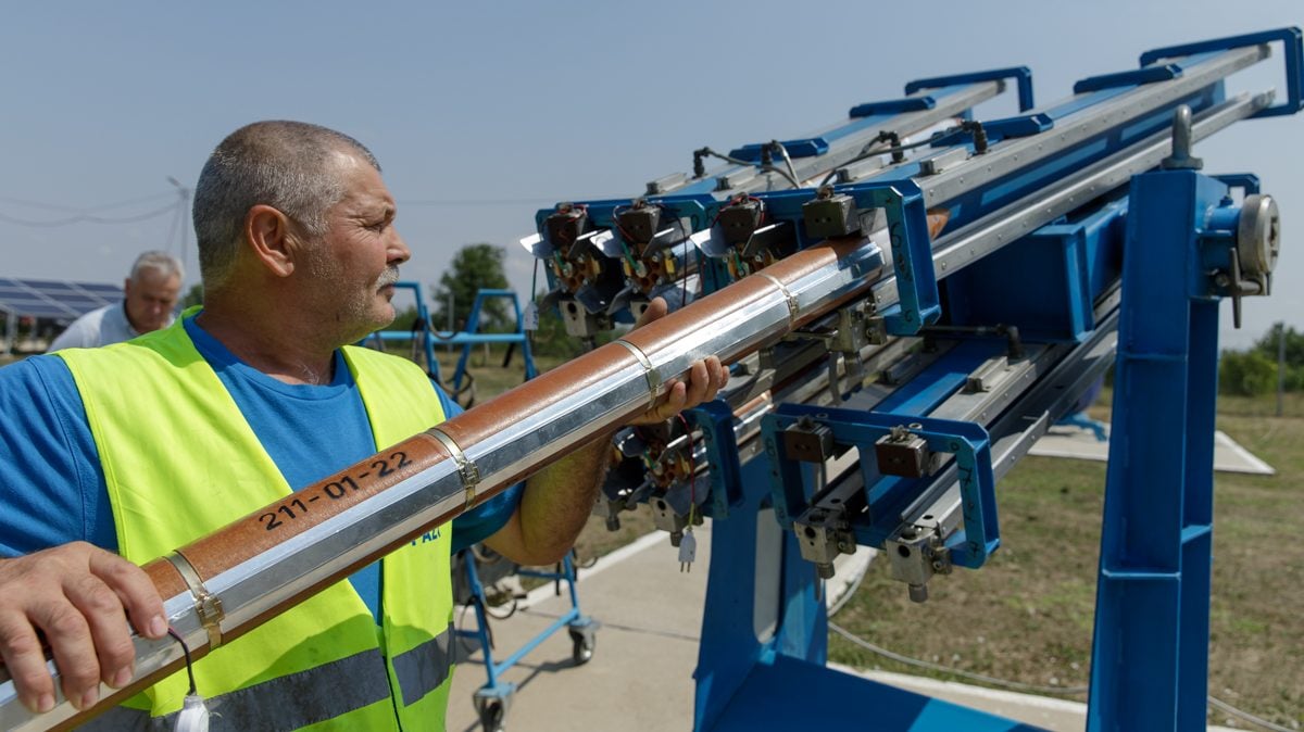 Poza pentru articolul Tanczos Barna vrea să reactiveze sistemul antigrindină care nu se știe cât e de eficient și costă 87.000.000 de lei și când nu funcționează