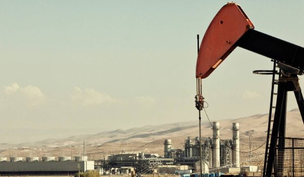 Război în Iran, ziua 15:  Petrolul depășește 100 de dolari pe baril. Kremlinul spune că lumea „nu își permite” să piardă petrolul rusesc. Exporturile de petrol din insula Kharg, bombardată de SUA, nu se vor opri