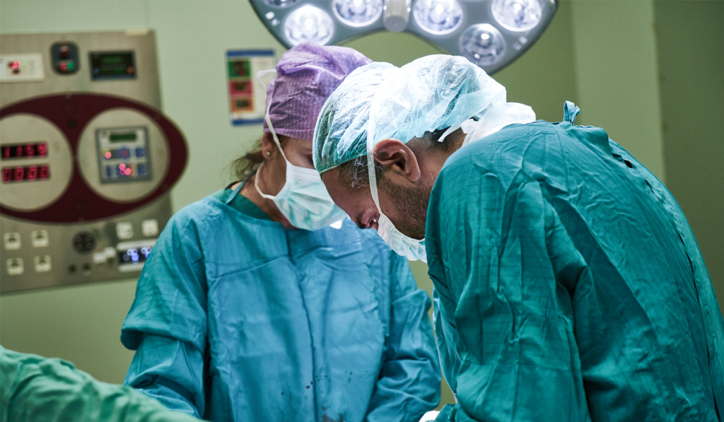 Doctorul Borodan spune că pacientul nu alege când se imbolnăvește și consideră ca este menirea ei să îi ajute pe cei în nevoie. Foto: Pixabay