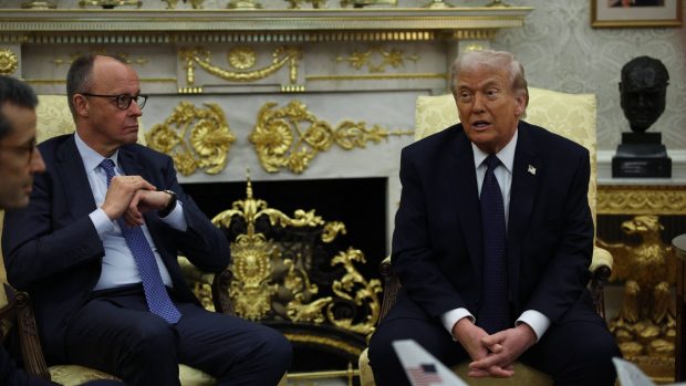 Trump amenință că SUA vor întrerupe toate relațiile comerciale cu Spania: „S-au comportat îngrozitor” / Capcana cifrelor în care a căzut președintele american