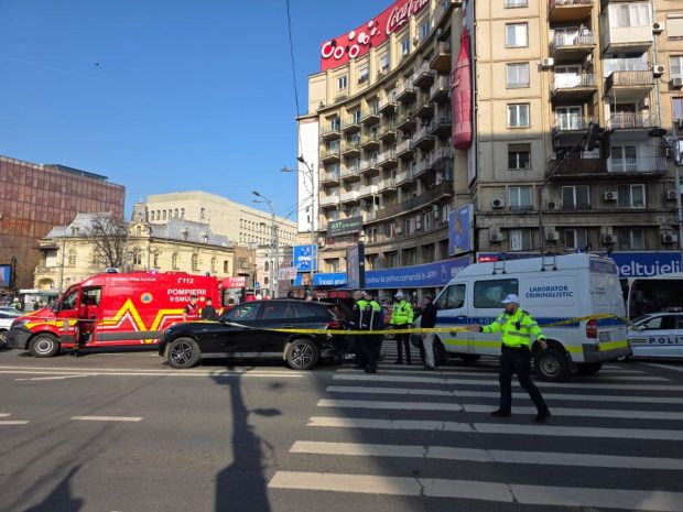 Accident la Piața Romană din București. O femeie a fost lovită în timp ce traversa pe trecerea de pietoni