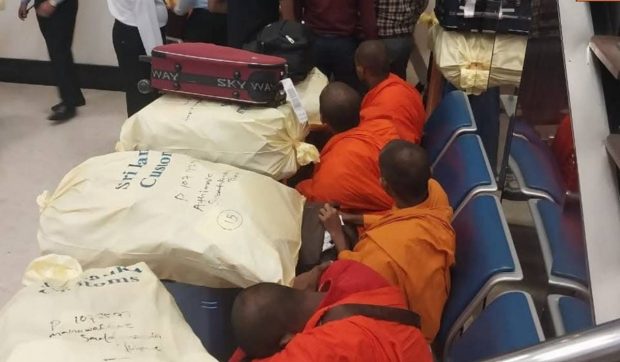 22 de călugări budiști arestați în Sri Lanka după ce au încercat să introducă 110 kg de canabis pe aeroport