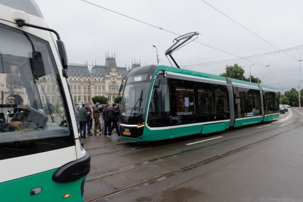 Autobuzele electrice şi tramvaiele noi din Iași, verificate în perioada vacanței de Paște
