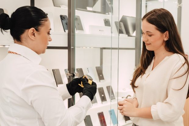 Strategie inteligentă: amanet aur pe termen scurt vs. termen lung – ce alegi?