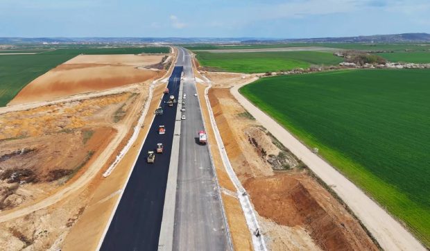 Pe A3, de la Târgu Mureș la Cluj Napoca și Oradea, până la sfârșitul lui 2026: încă un lot din „autostrada blestemată” va fi finalizat în iulie