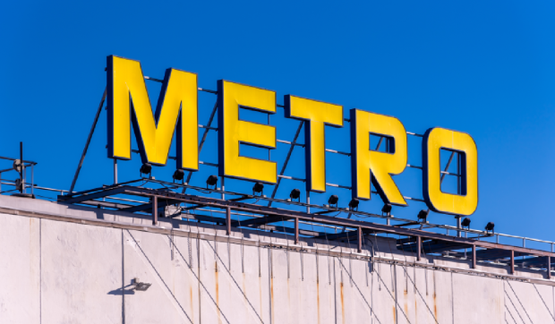 Un angajat Metro a fost concediat după 20 de ani de muncă și a murit după câteva zile, în Italia: „Nu merita să fie umilit”