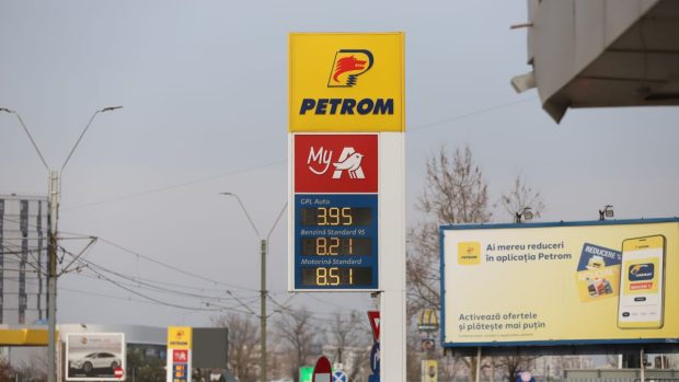 Creșteri alarmante ale prețului motorinei și riscul penuriei în benzinăriile din România, avertizează AEI