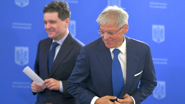 Cine este Dacian Cioloș, noul consilier al lui Nicușor Dan: de la SAPARD la premier, președinte USR și europarlamentar, cu legături în Franța