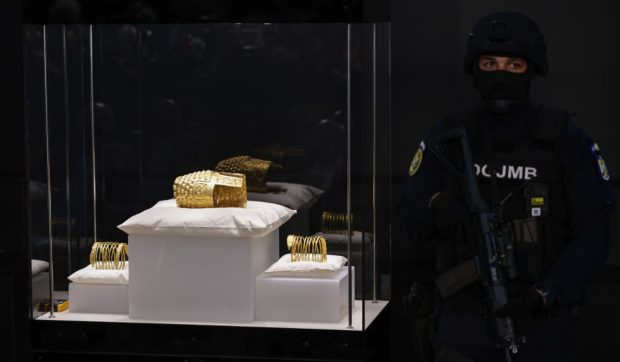 Tezaurul dacic recuperat ajunge în România și va fi expus publicului începând de miercuri