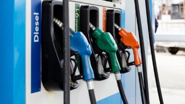Prețuri actualizate ale carburanților în principalele orașe din România: benzină sub 8,5 lei și motorină aproape de 9 lei pe 19 iunie 2026