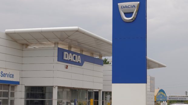 Automobile Dacia marchează un an record și își revizuiește planurile de investiții în România