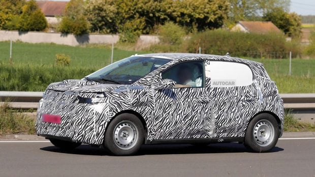 Dacia construiește o mașină electrică care va costa 18.000 de euro. Primele imagini cu noul model au fost publicate