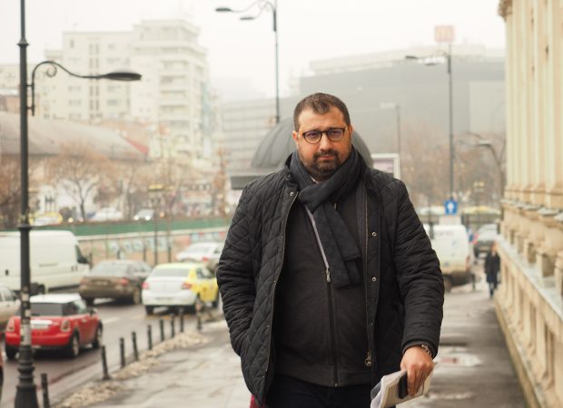 Fugarul Daniel Dragomir pierde pe fond cererea de revizuire a condamnării. Instanța, despre „probele” fostului ofițer SRI: „Mărturia din auzite este inadmisibilă”