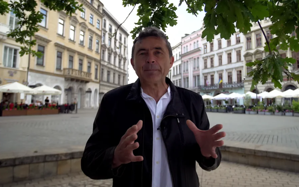 Poza pentru articolul Rețeaua de escorte care a furat milioane de euro de la mii de clienți, în Polonia: „Îmbătați, drogați, duși la bancomate pentru a le goli conturile. Recordul e 235.000 de euro”