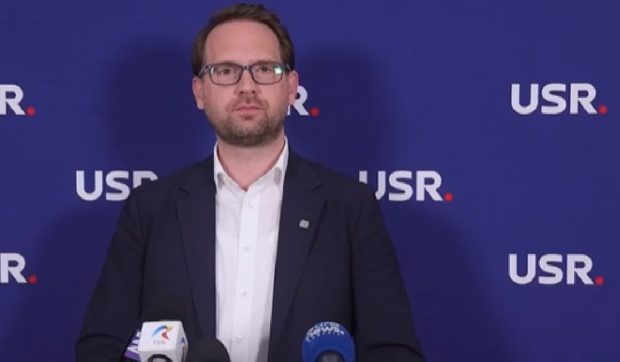 Dominic Fritz vede PSD-ul ca „pe-o pisică care se uită în oglindă și vede un leu”: „Au pierdut controlul banilor”