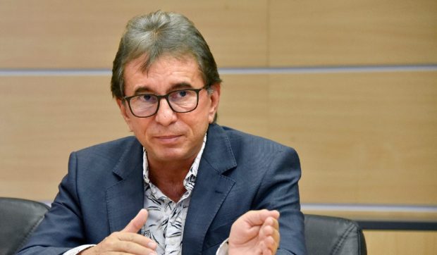 Prof. dr. Dorel Săndesc explică tehnica ECMO, luată în calcul în cazul lui Lucescu: „Menținem pacientul în viață în speranța că acest timp câștigat va permite bolii să dea înapoi”