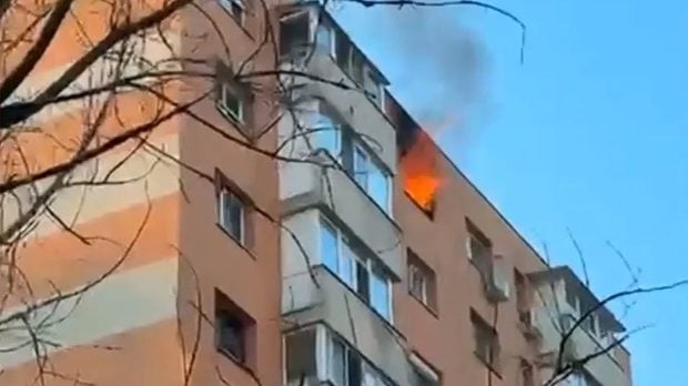 O trotinetă a explodat într-un apartament din București unde fusese pusă la încărcat