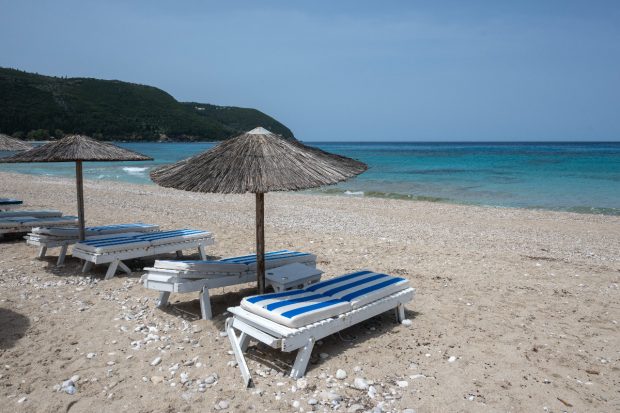 Grecia impune reguli stricte pentru plajele „neumblate”, din cauza turismului excesiv