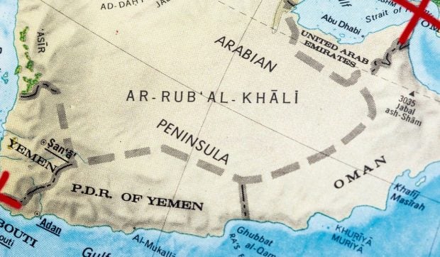 Reluarea traficului în Strâmtoarea Ormuz aduce optimism pe piețele petroliere, în contextul tensiunilor persistente din Orientul Mijlociu