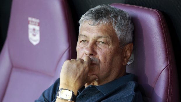 Celebrul antrenor Mircea Lucescu încetează din viață după o perioadă critică marcată de multiple accidente vasculare și complicații pulmonare