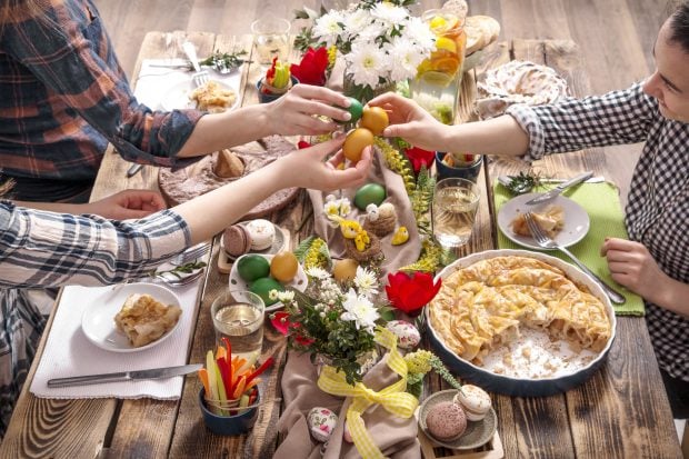 Cozonacul, „regele” comenzilor de Paște. Detaliul neștiut din coșurile românilor: produsul care a bătut orice preparat sofisticat