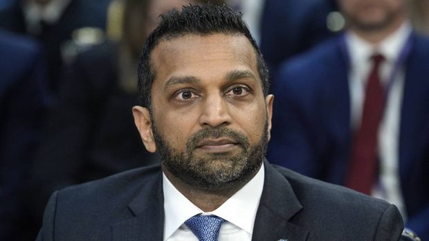 Directorul FBI, Kash Patel, arestat în tinerețe pentru că a urinat în public după o noapte de beție