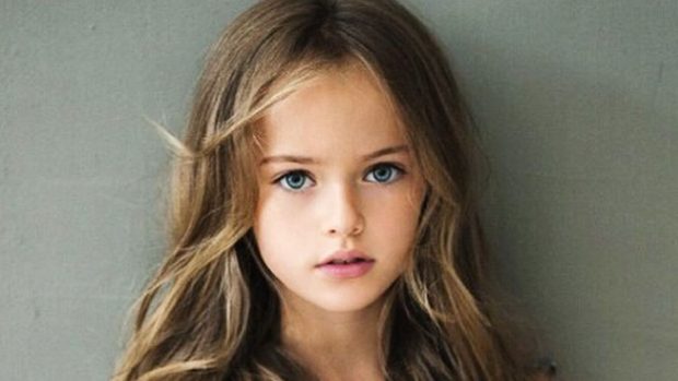 Cum arată astăzi „cea mai frumoasă fetiță din lume”: „Prima ședință foto, chiar înainte de a împlini 4 ani”