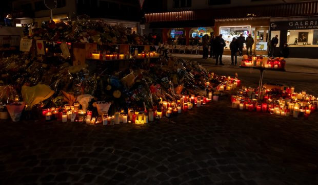 Familiile victimelor italiene ale incendiului din Crans Montana, surprinse cu facturi medicale exorbitante