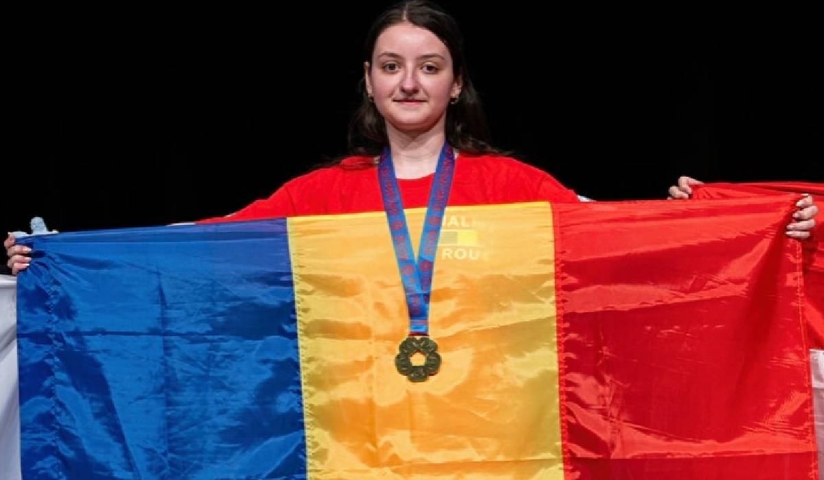 Mălina Pavel, eleva din Pitești campioană europeană la matematică, povestește cum a trăit olimpiada din Franța. „Pe scenă, am deschis steagul României în fața întregii Europe. A fost magic!”