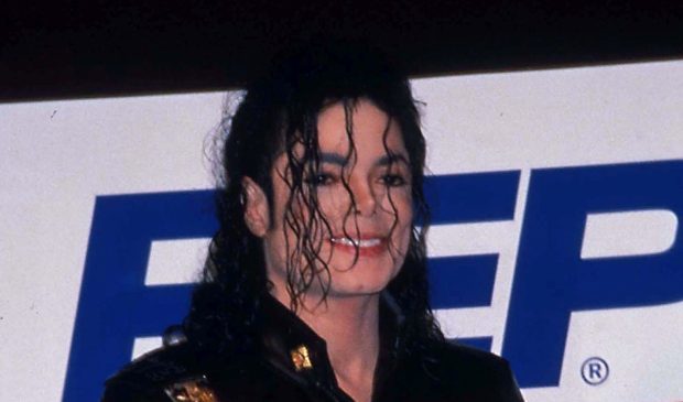 Dezvăluiri despre intervențiile estetice ale lui Michael Jackson: Câte operații a făcut cu adevărat