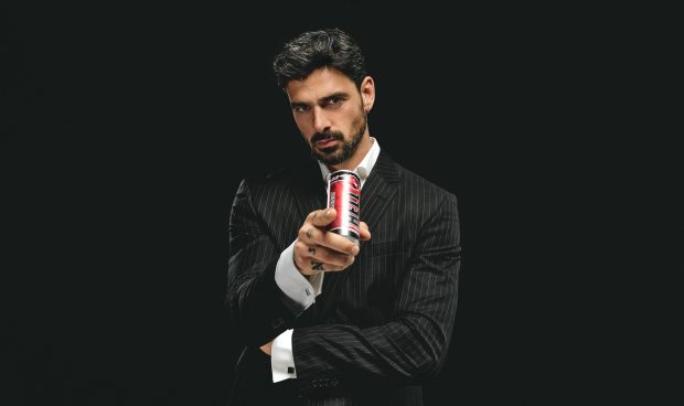 Michele Morrone sosește în România: vedeta internațională va fi la Băneasa Shopping City, pe 21 aprilie, la evenimentul HELL