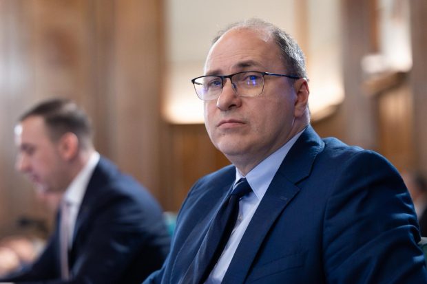 Mihai Dimian, reacție la ancheta europeană privind achizițiile microbuzelor școlare: „Cine a greșit să plătească” 