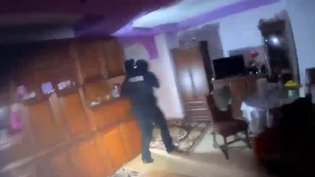 Intervenție dramatică a SAS în Neamț: bărbat împușcat mortal după ce a deschis focul asupra polițiștilor