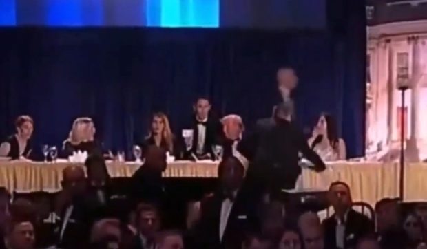 Scrisoarea de 1.052 de cuvinte lăsată ca manifest de atacatorul lui Trump: „Nu sunt dispus să permit unui pedofil să-mi păteze mâinile cu crimele sale”