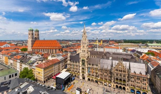 Primăria din Munchen plantează 150 de copaci cu 95.000 euro fiecare în timp ce are datorii de miliarde: „Condițiile sunt excepționale”