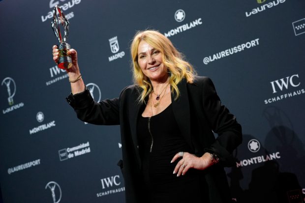 Nadia Comăneci, emoții profunde la Gala Laureus: un premiu pentru întreaga carieră și un omagiu adus sportului și sănătății mintale