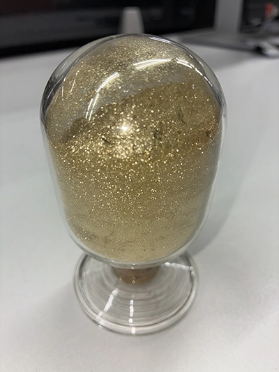 Vopsea cu aur adevărat pentru noul SUV Infiniti QX65. Cât va costa vopseaua și cât de rară este opțiunea