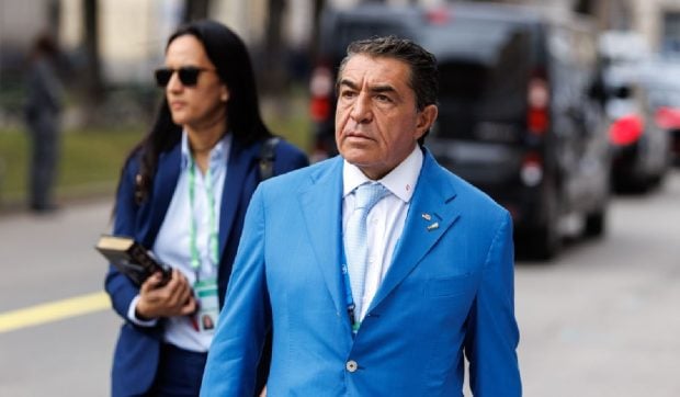 „20 de miliarde de dolari în 20 de minute”: Cine este omul care l-a făcut pe Donald Trump o mașinărie de încheiat tranzacții globale