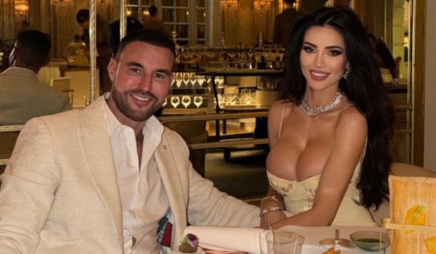 Ce se întâmplă cu Andreea Sasu, românca logodită cu Philipp Plein. Anunțul făcut de celebrul designer: „Întoarce-te acasă cât mai curând. Noi suntem familia ta”