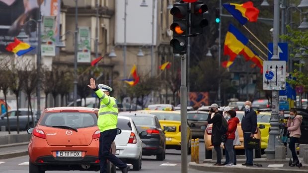 Semafoarele din peste 30 de intersecții din București au fost oprite temporar după explozia de la CET Vest