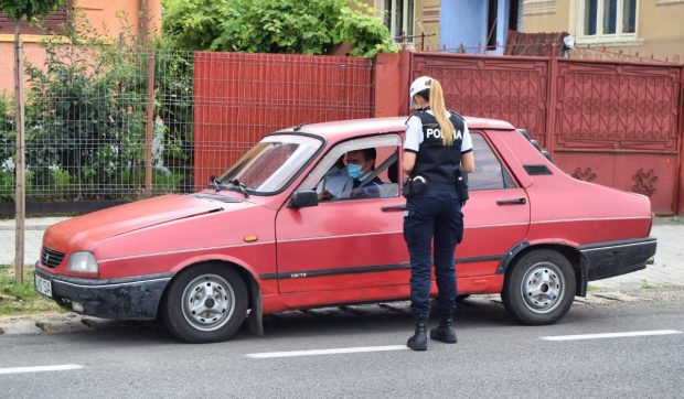 Suspendarea permisului șoferilor români pentru neplata amenzilor: o zi suspendare pentru fiecare 50 de lei restant