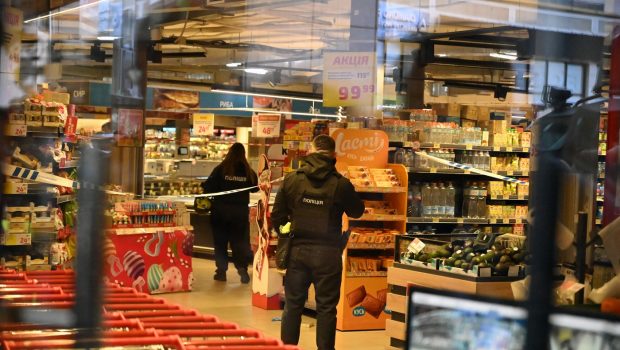 Bărbatul care a omorât șase oameni în atacul armat de la Kiev era un rus: atacatorul a incendiat un apartament înainte de împușca oameni pe stradă