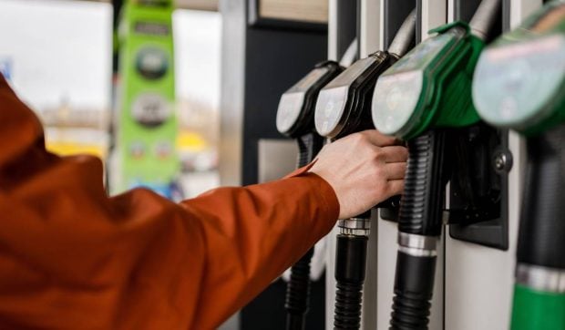 Cât costă benzina și motorina duminică, 26 aprilie 2026, în București, Cluj-Napoca, Timișoara, Iași și Constanța