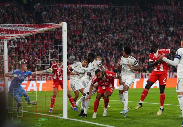 Bayern și Arsenal, ultimele două semifinaliste din UEFA Champions League. Real, eliminată după ce a condus de trei ori la Munchen