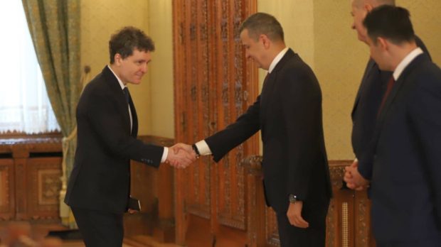 PSD deschide consultările cu Nicușor Dan la Cotroceni înaintea retragerii miniștrilor din Guvernul Bolojan