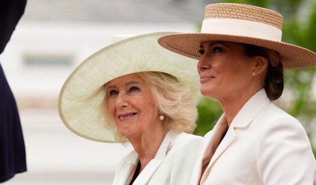 Imagine Stire Cum au apărut regina Camilla și Melania Trump la Casa Albă. Și-au asortat ținutele două zile la rând | 2review.ro