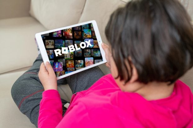 Schimbare majoră la Roblox: Se lansează „Roblox Kids” și „Roblox Select”, dar părinții sunt nemulțumiți