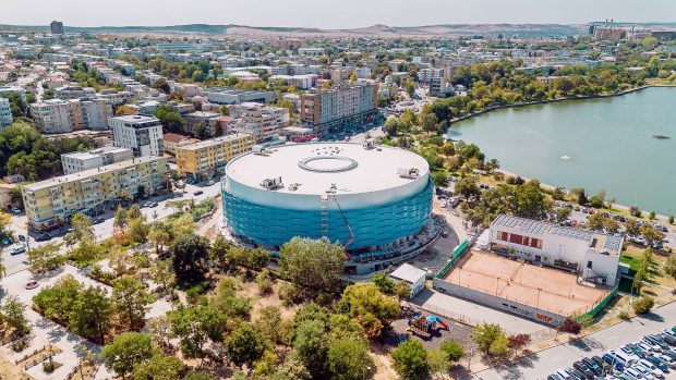 Sala Polivalentă din Tulcea va fi inaugurată în iulie 2026, anunță CNI, după trei termene ratate în ultimul an și problemele cu infiltrațiile